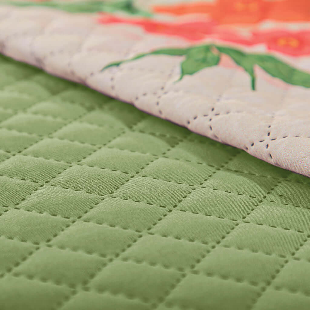 Cayetana Bedspread Set & Sheet Set